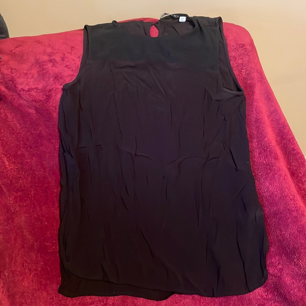 black tank
